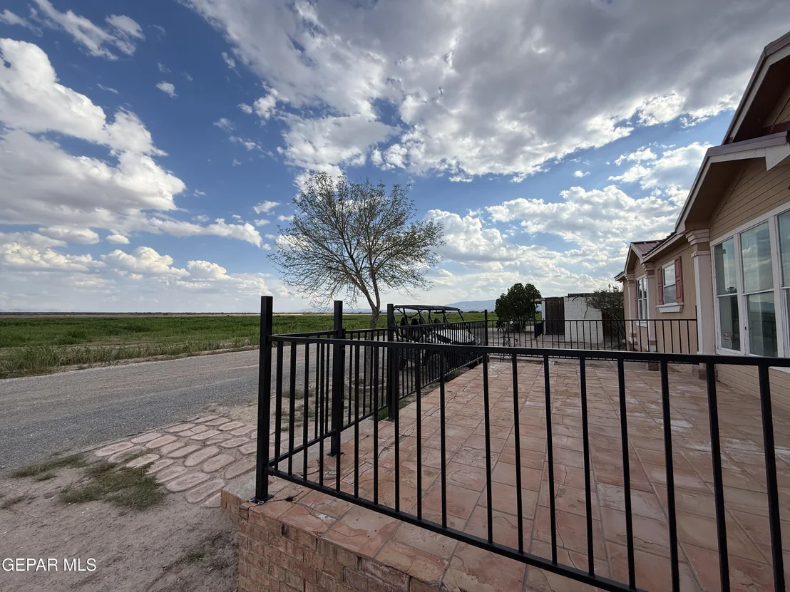 Photo of 38348 State Highway 20