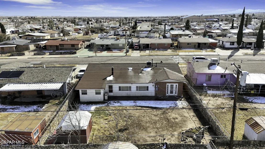 Photo of 4733 TETONS Drive