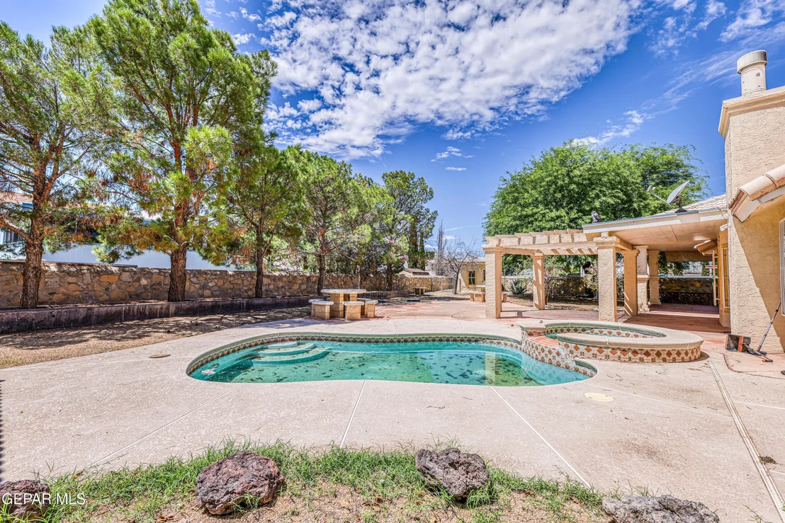 Photo of 2900 CAMARENA Place