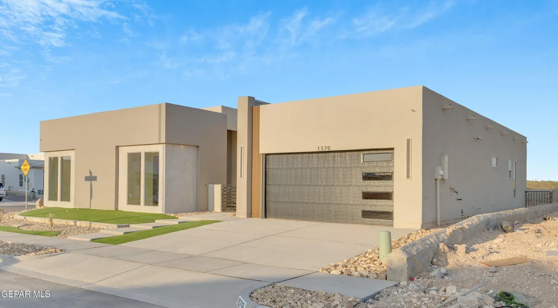 Photo of 1376 COSTANZO Place