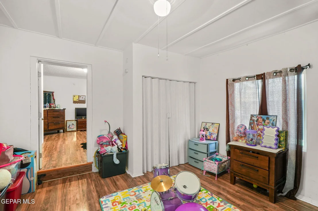Photo of 120 PENDALE Road