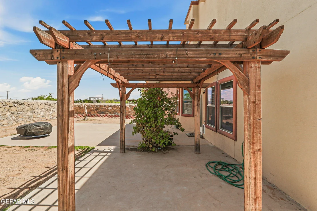 Photo of 3720 TIERRA AURORA Drive