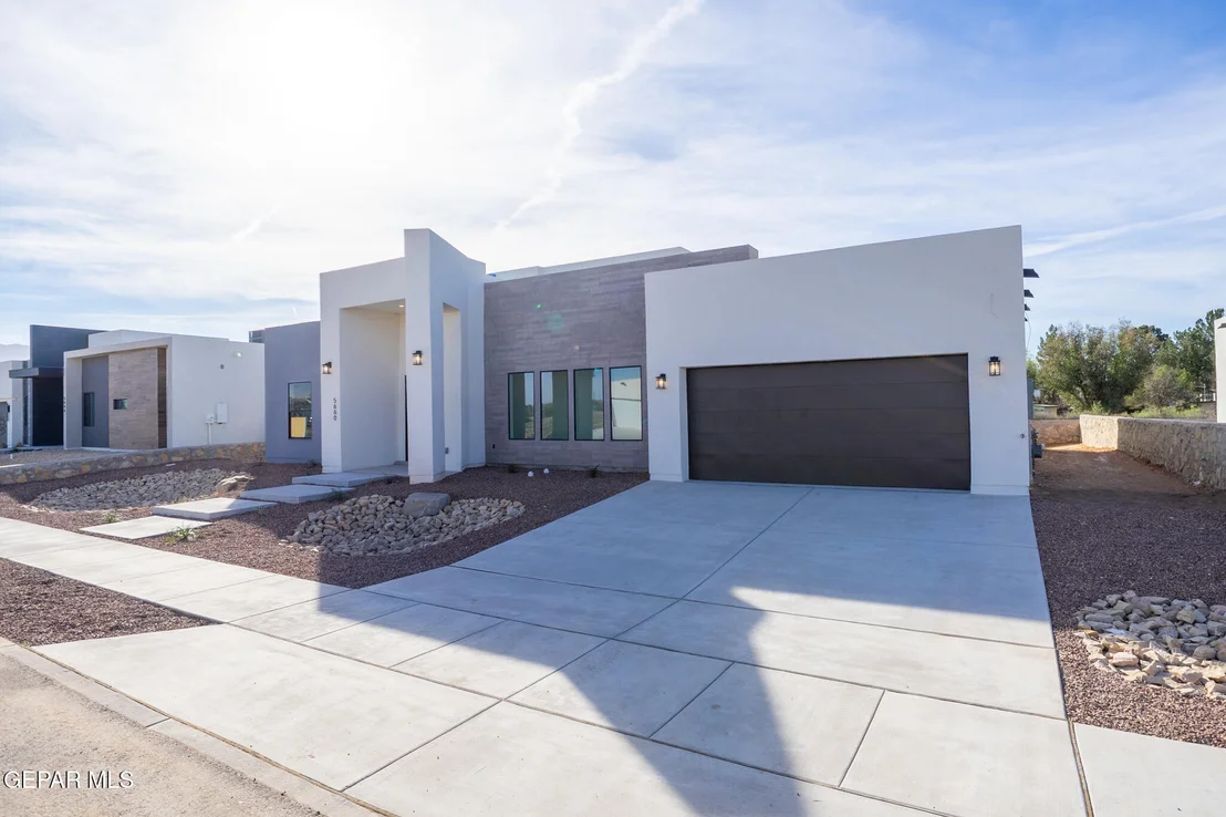 Photo of 5660 RIO BONITO Circle