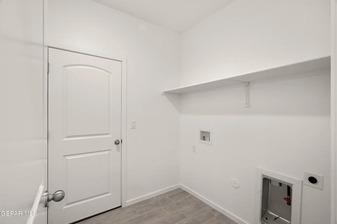 Photo of 13833 Summer Wave Avenue
