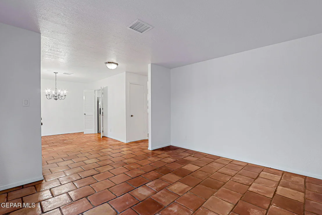 Photo of 11604 Cedar crest Drive