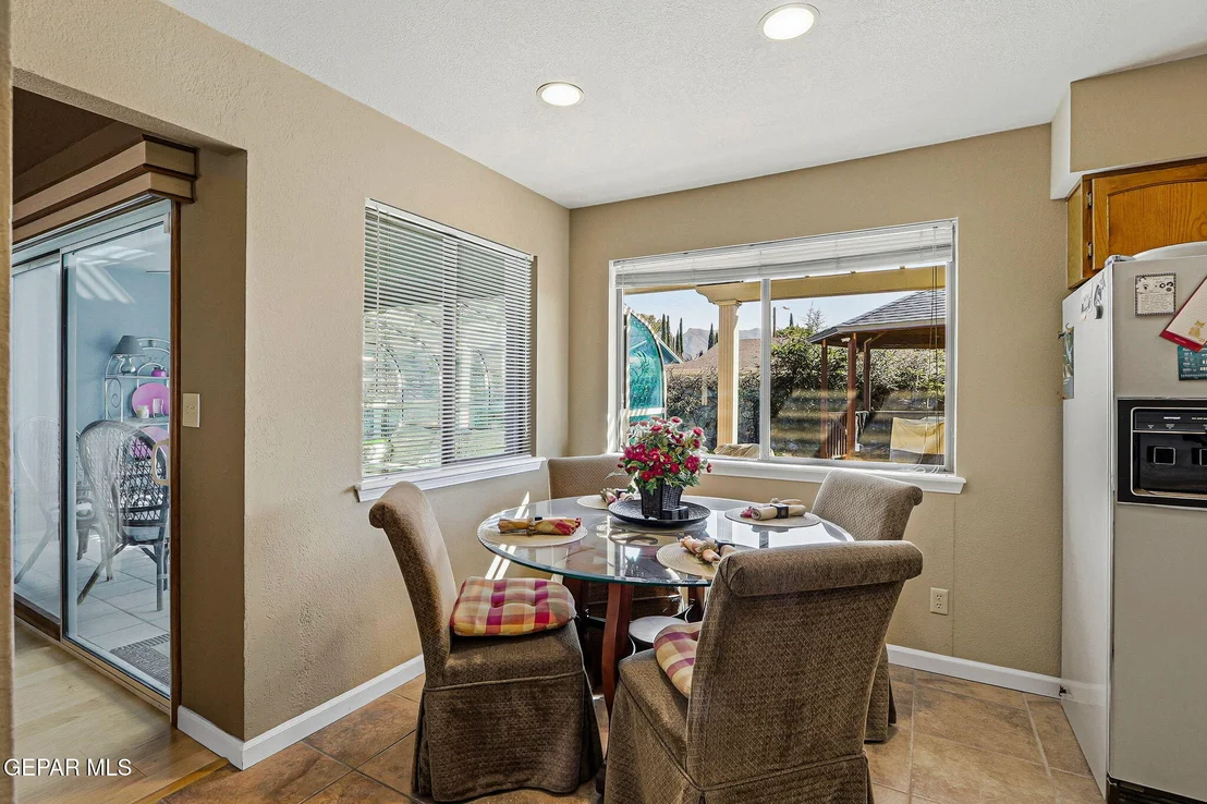 Photo of 824 AGUA CALIENTE Drive