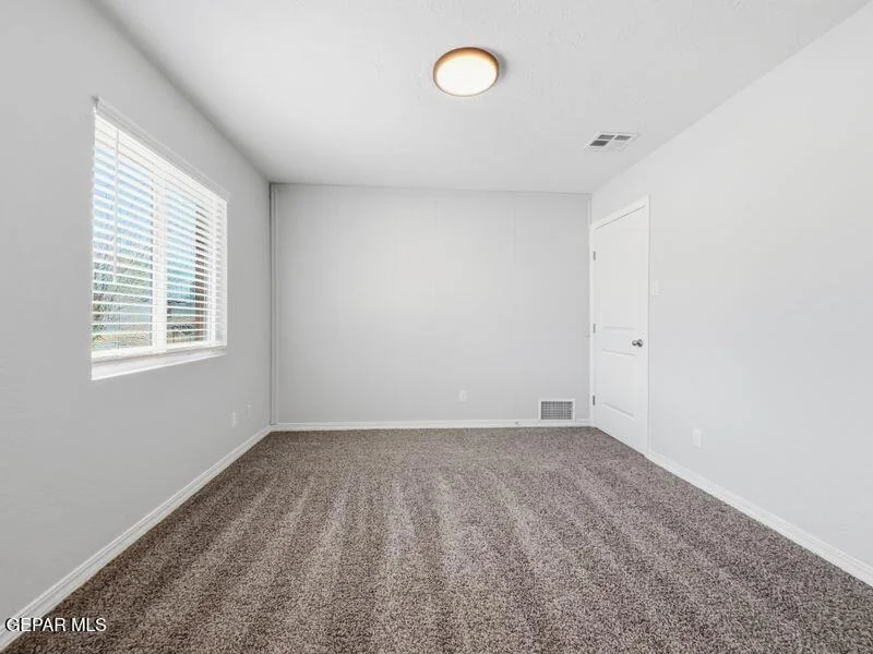 Photo of 565 GALLAGHER Street
