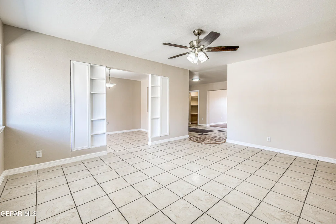 Photo of 424 Indian Place