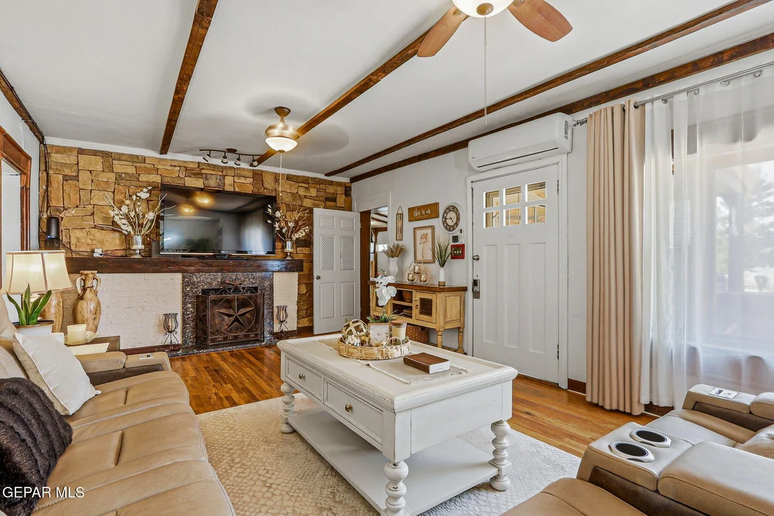 Photo of 146 CROOM Road