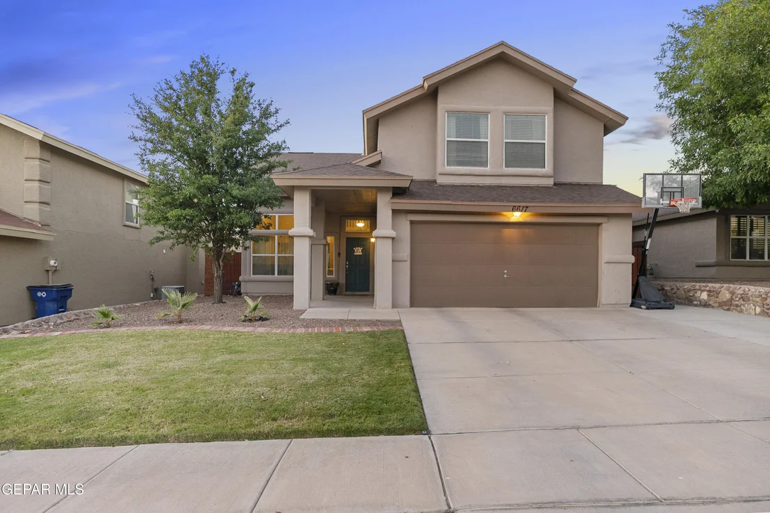 Photo of 6617 PARQUE DEL SOL Drive