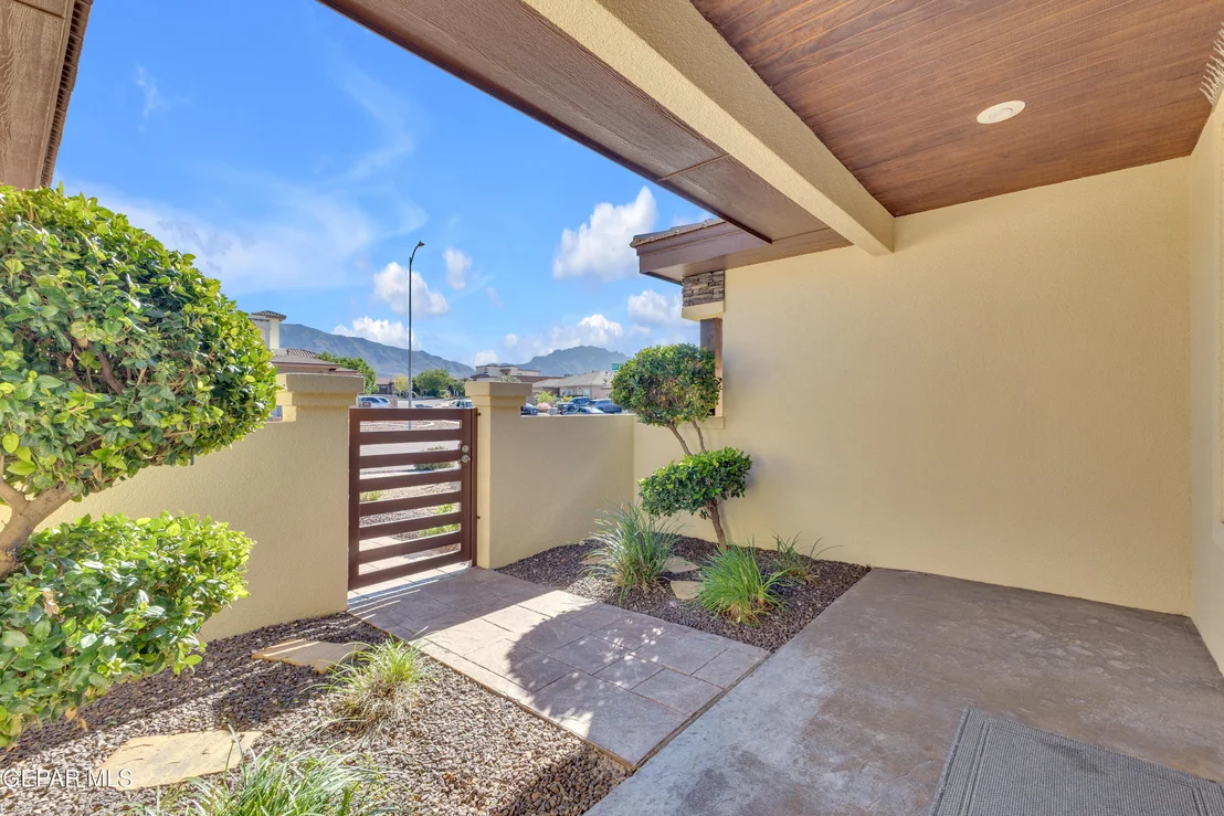 Photo of 1695 OPTIMA Way