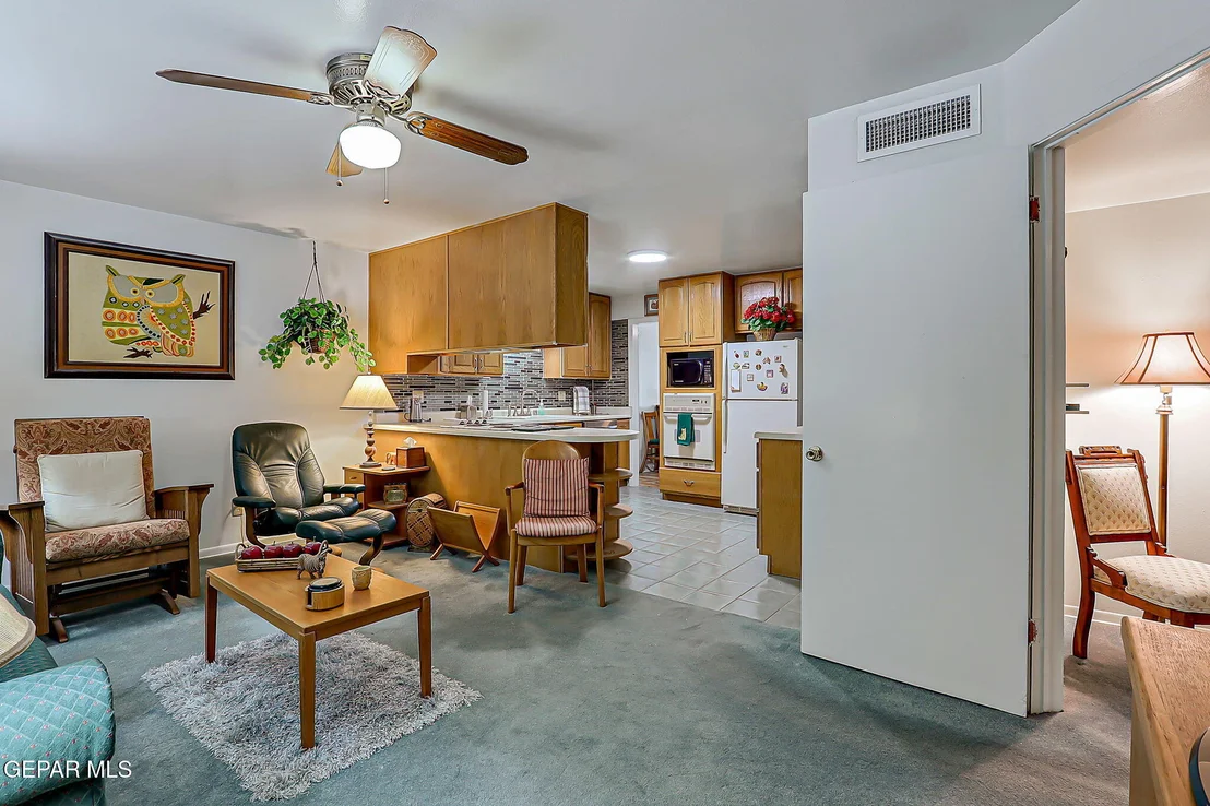 Photo of 313 GRANADA Avenue