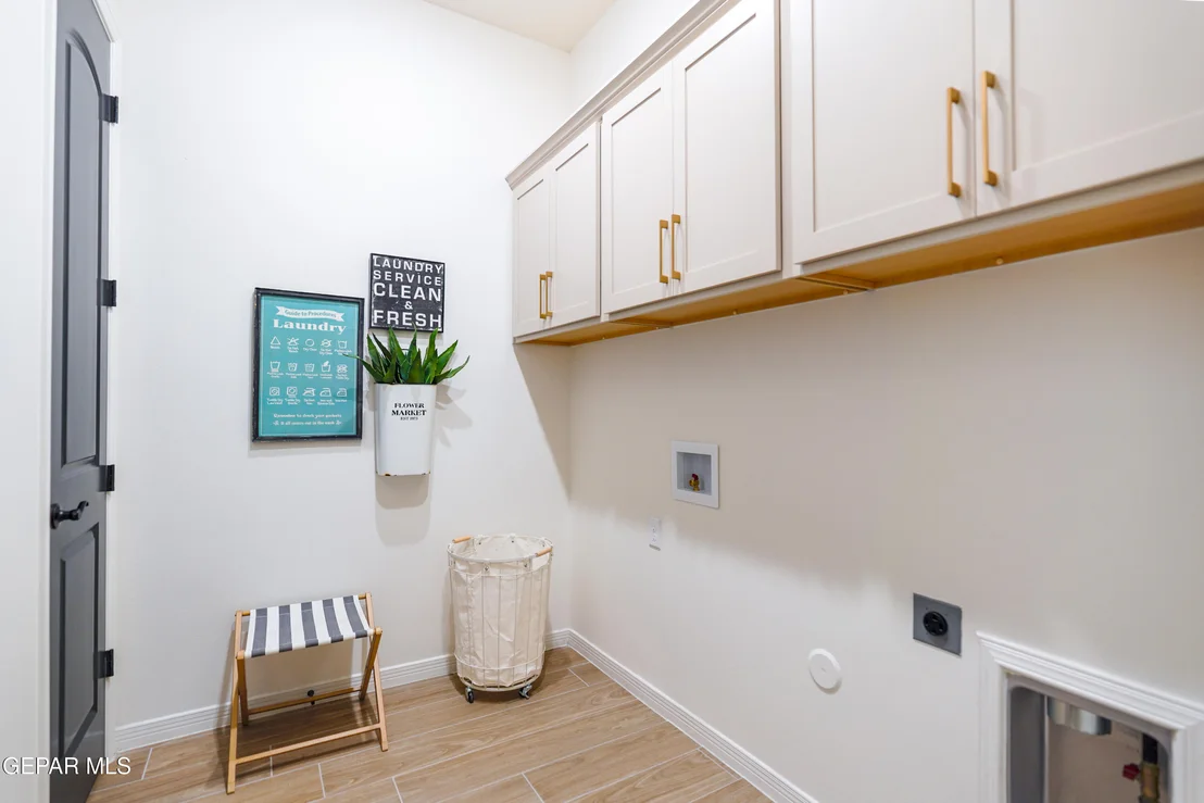 Photo of 12404 Amesbury Drive