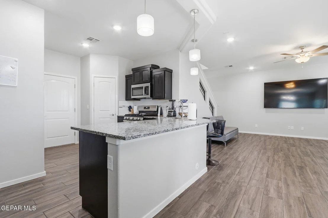 Photo of 13062 GRANTHAM Lane