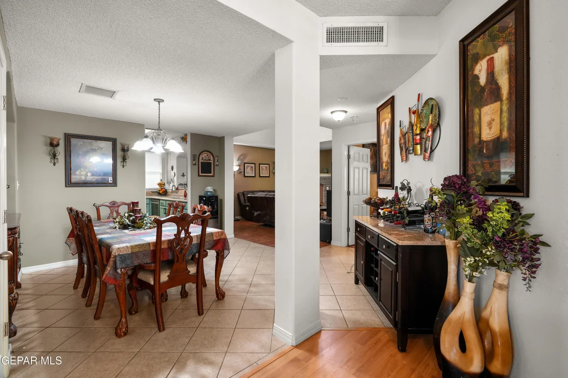 Photo of 2305 Canopy Place