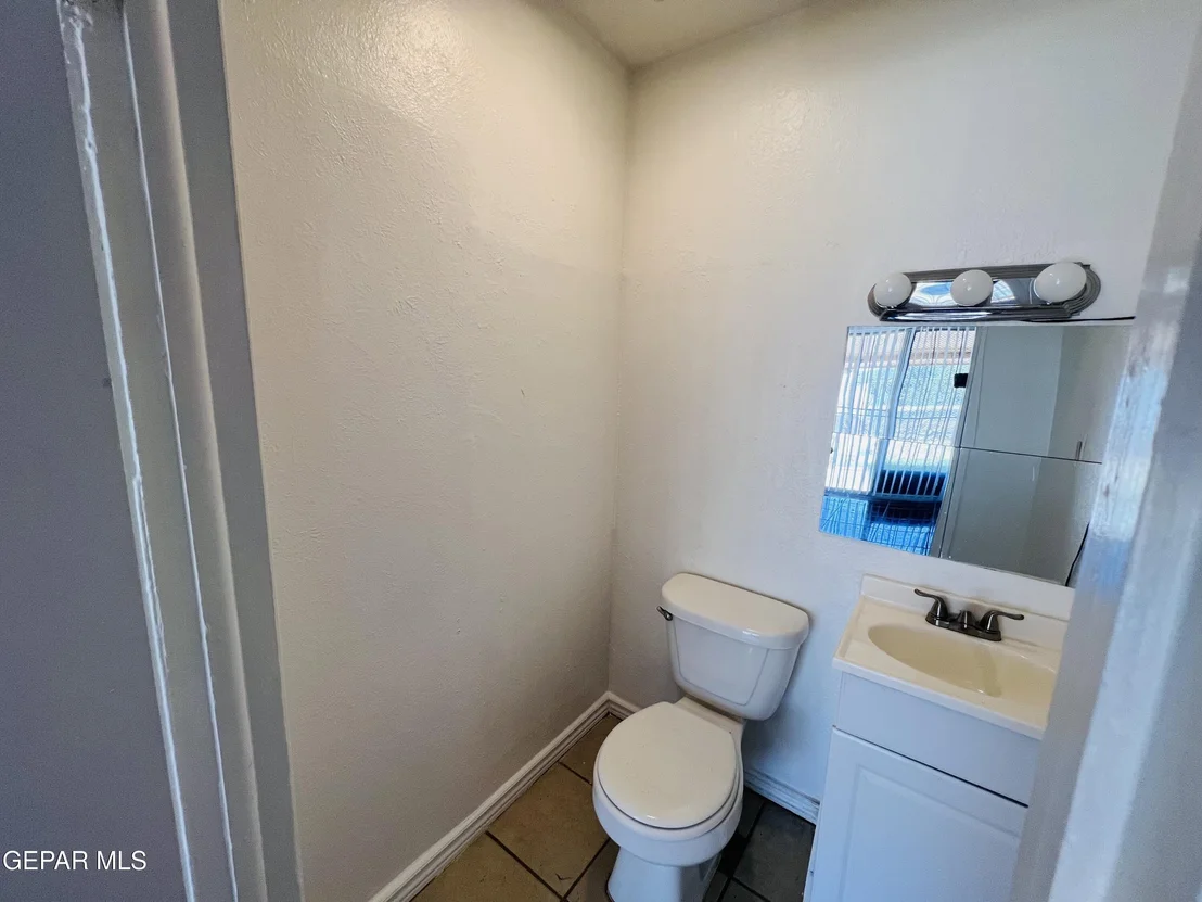 Photo of 10364 WINDSOR Drive