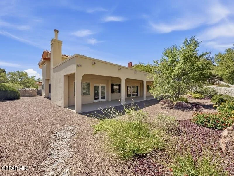 Photo of 1092 THUNDERBIRD Drive