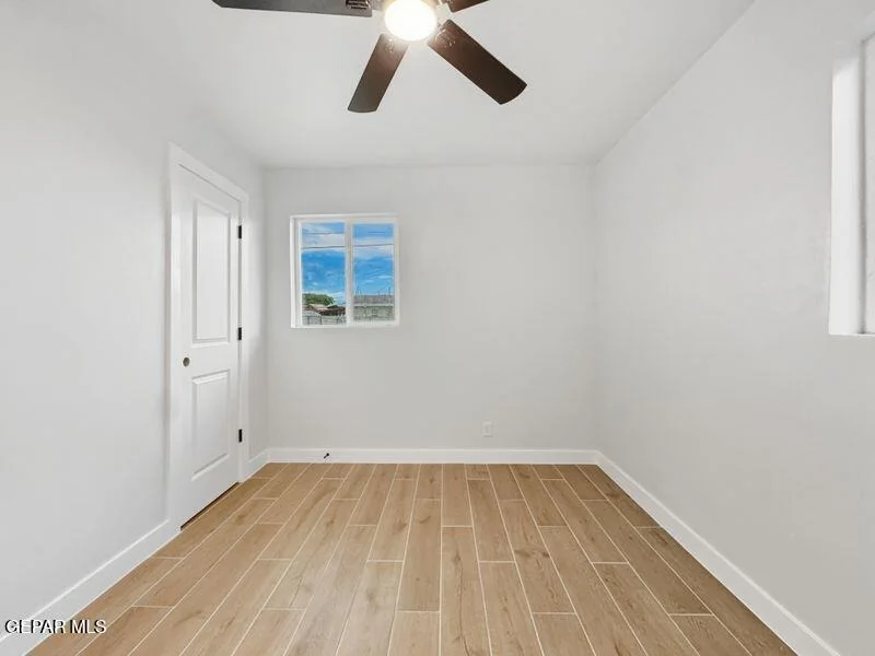 Photo of 5117 PEACOCK Lane