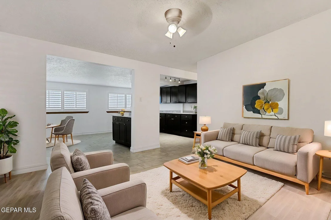 Photo of 4540 Swan Drive Drive