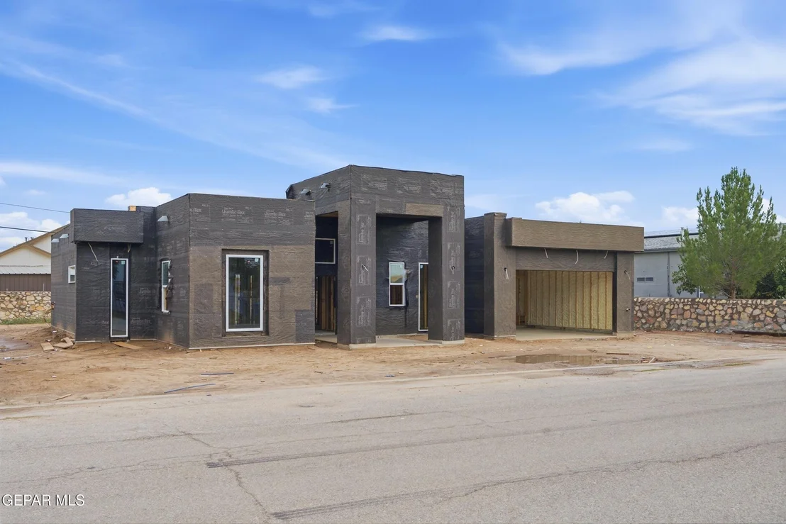 Photo of 327 BURKETT Drive