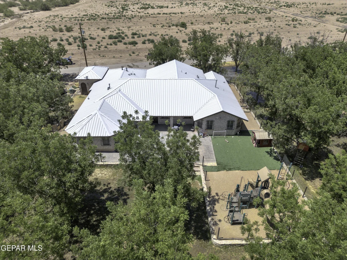 Photo of 636 Keagle Road