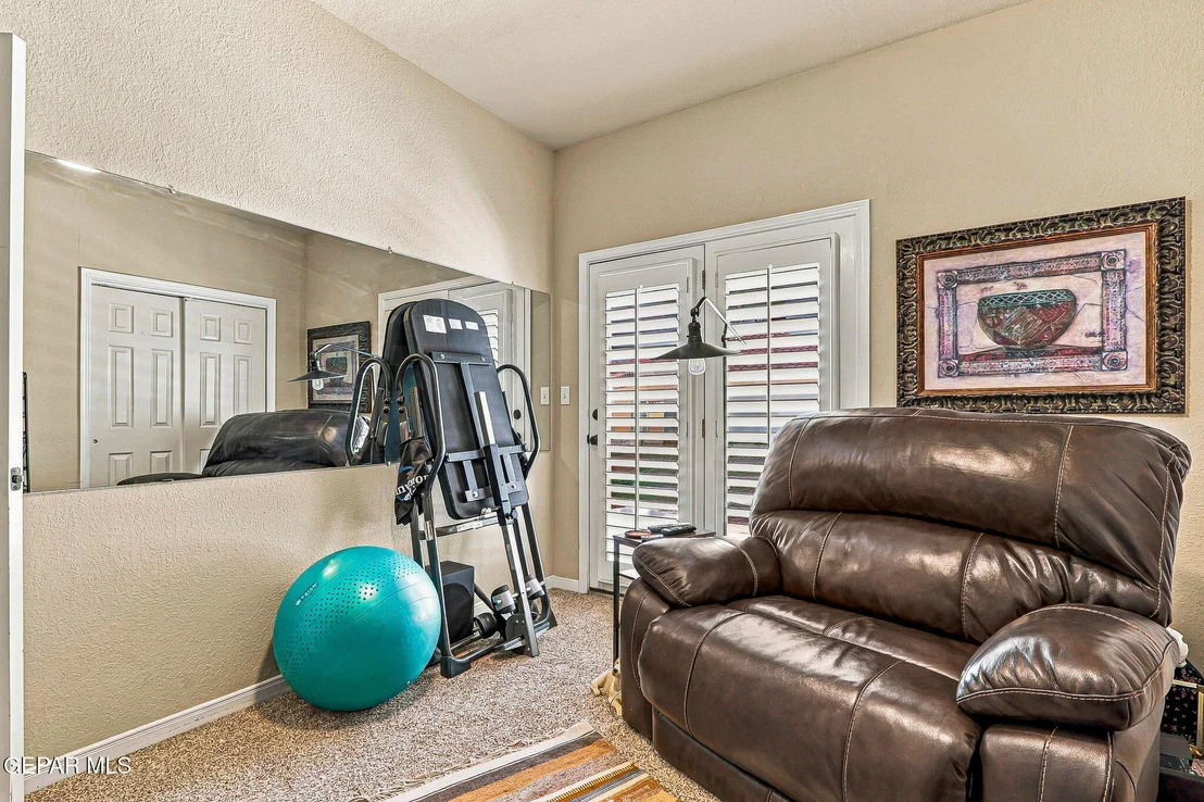 Photo of 1158 PINE RIDGE Way