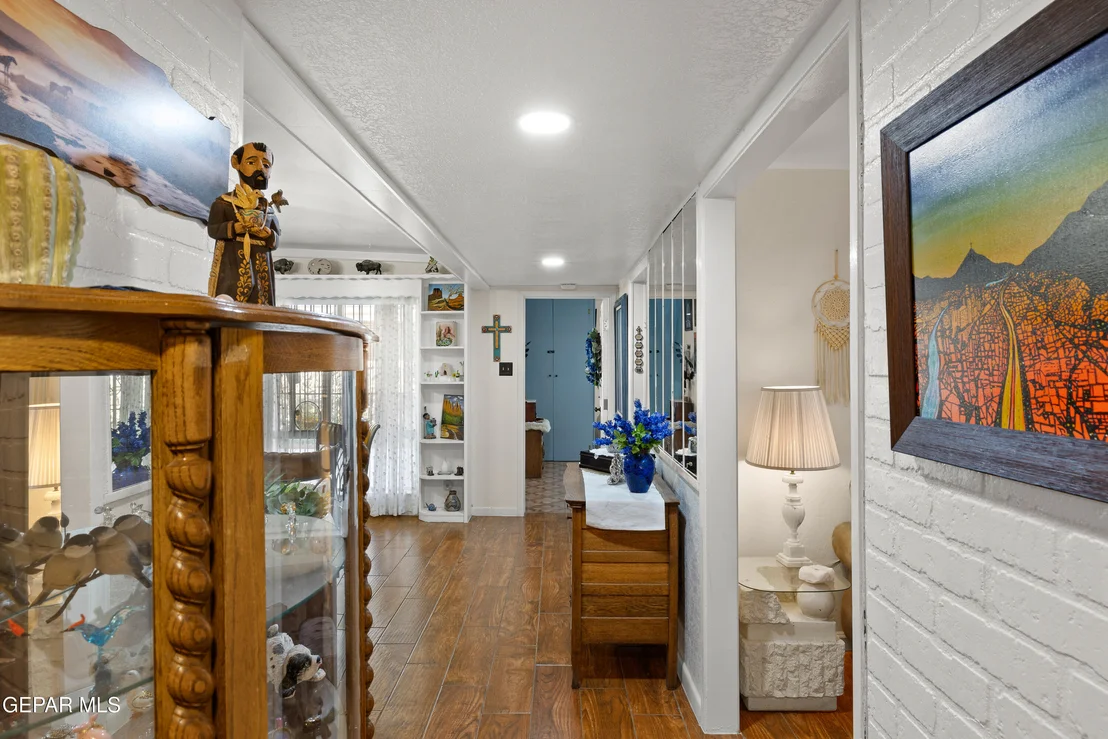 Photo of 5112 DANNY Drive