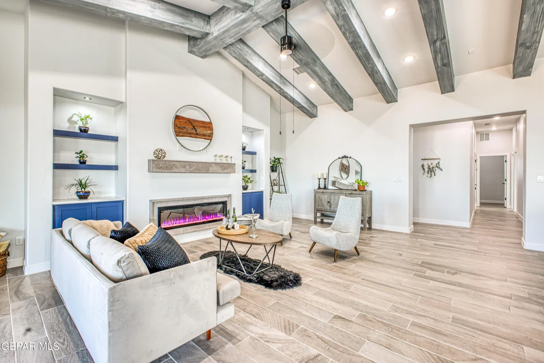Photo of 309 Blue Valley