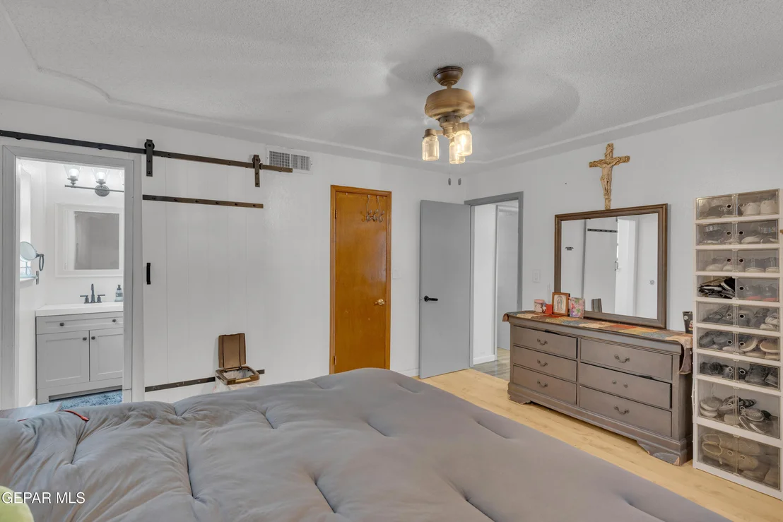 Photo of 11629 BUNKY HENRY Lane