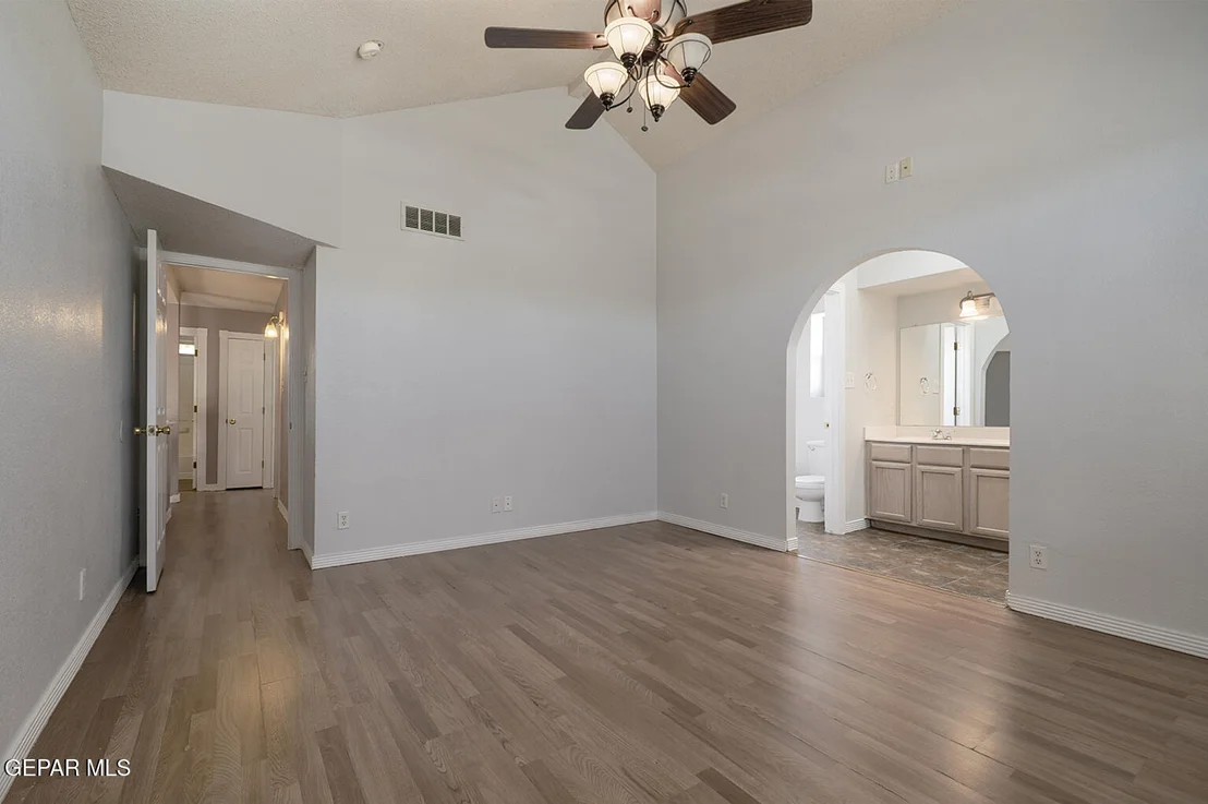 Photo of 3321 CHICKASAW Drive