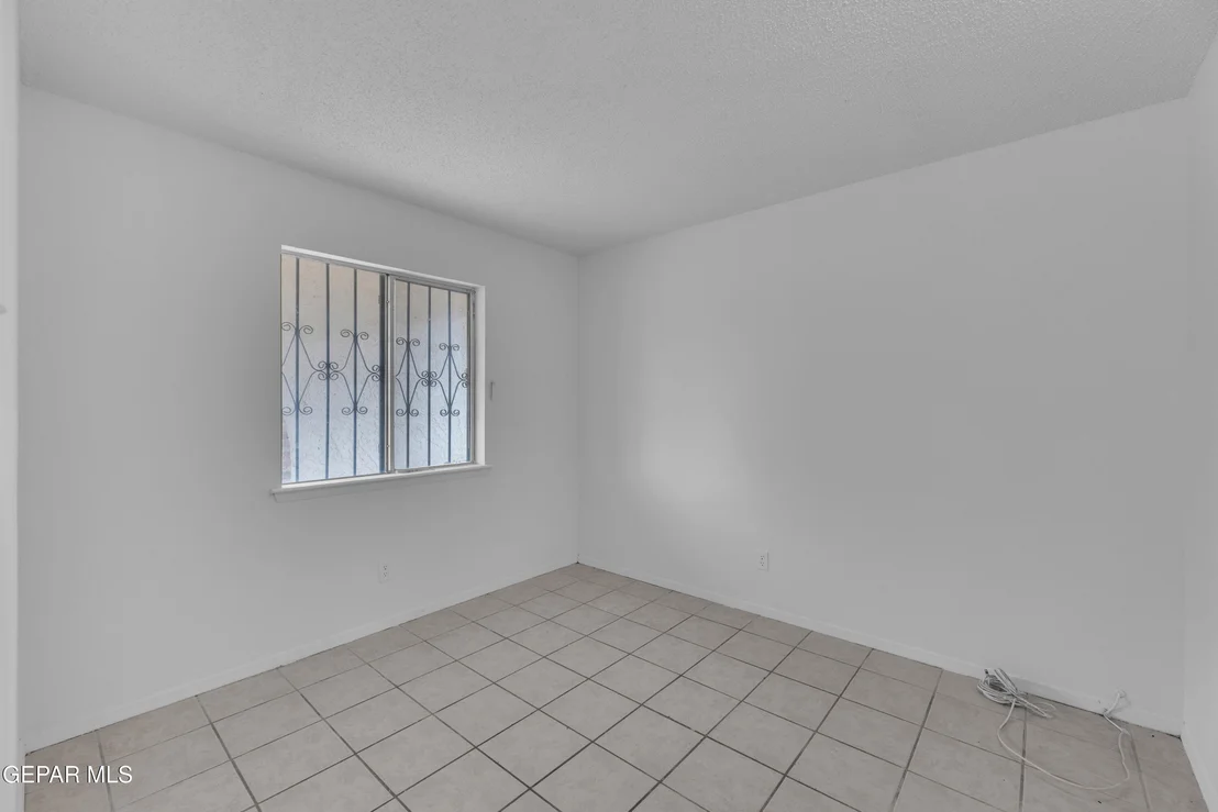 Photo of 15340 MINERAL Court