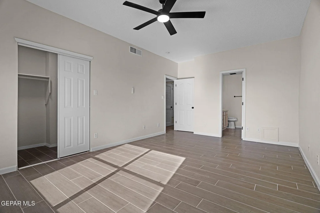 Photo of 1433 PASEO DEL SUR Court