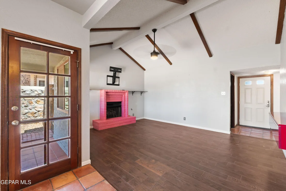 Photo of 903 AGUA CALIENTE Drive