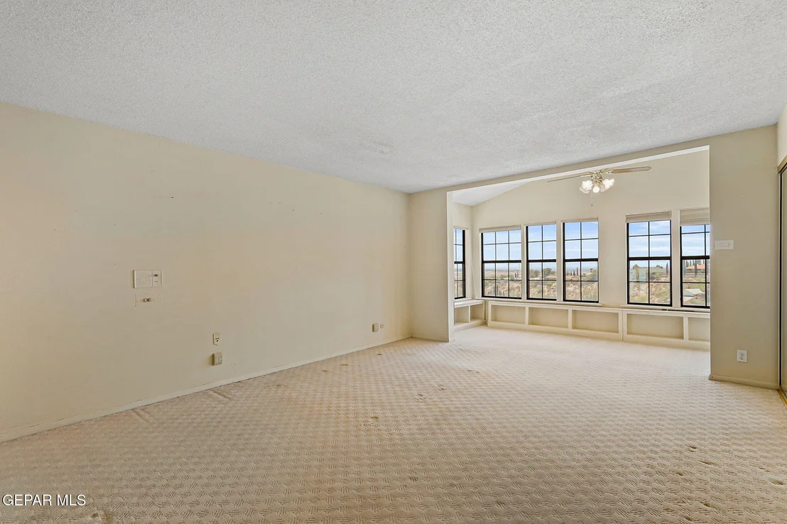 Photo of 3134 Mesa Verde Lane