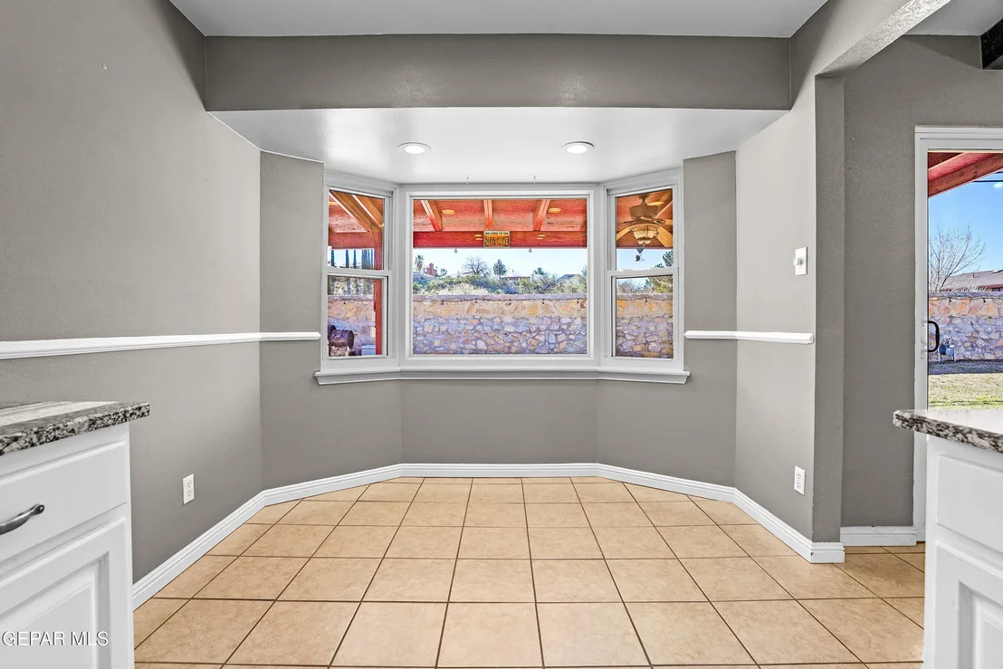 Photo of 700 DE LEON Drive