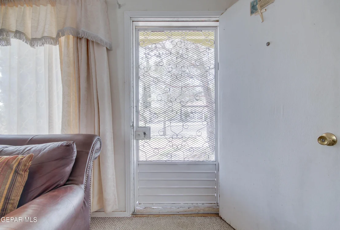 Photo of 3605 TYLER Avenue