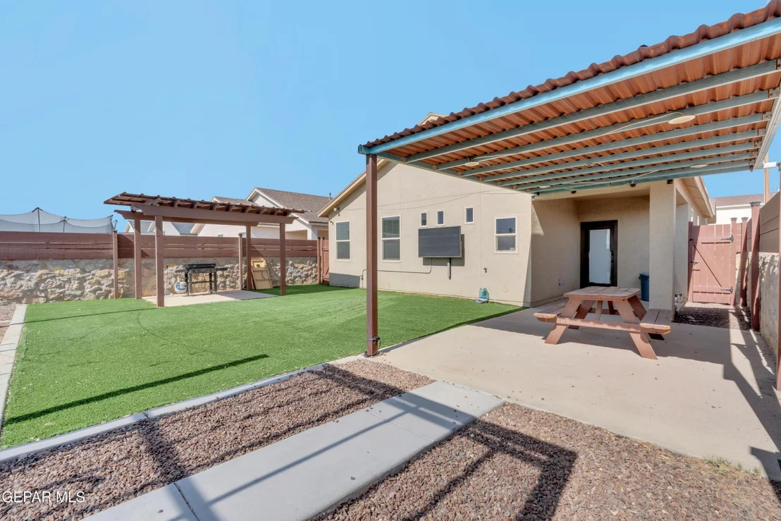 Photo of 3909 Desert Bluff Drive