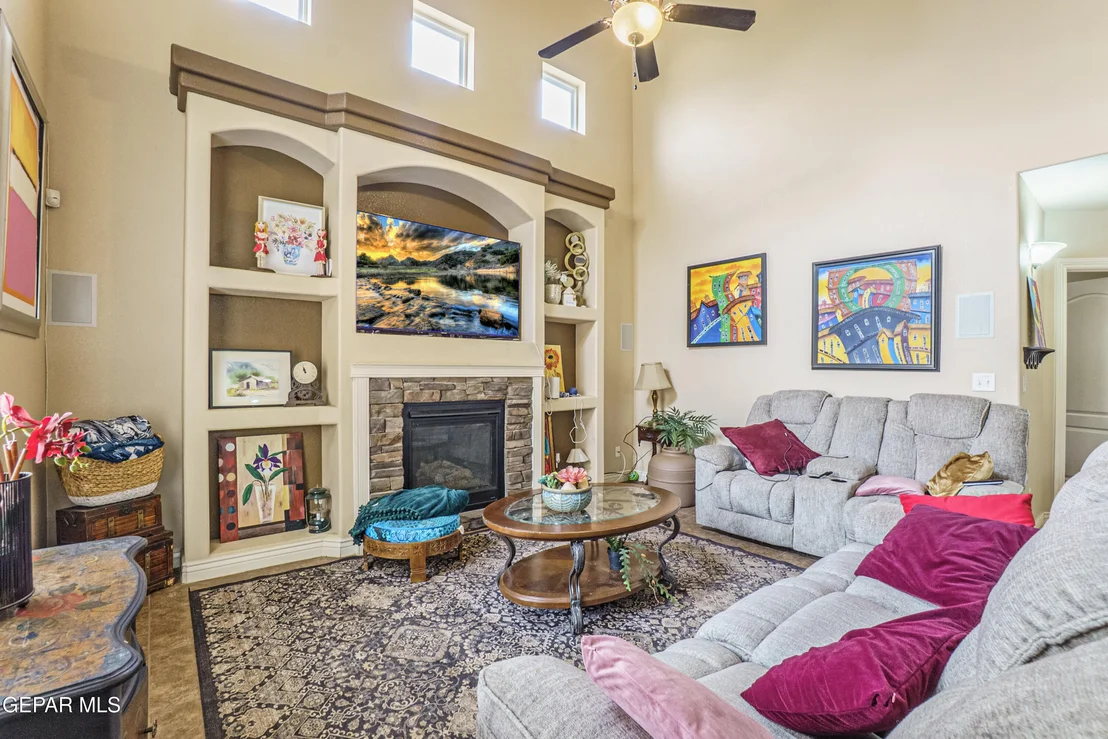 Photo of 5565 MIKE VANE Drive