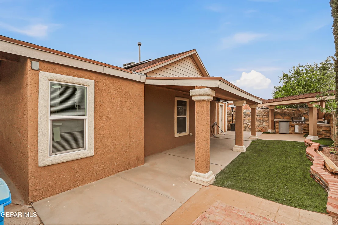 Photo of 10776 Spring Valley Circle
