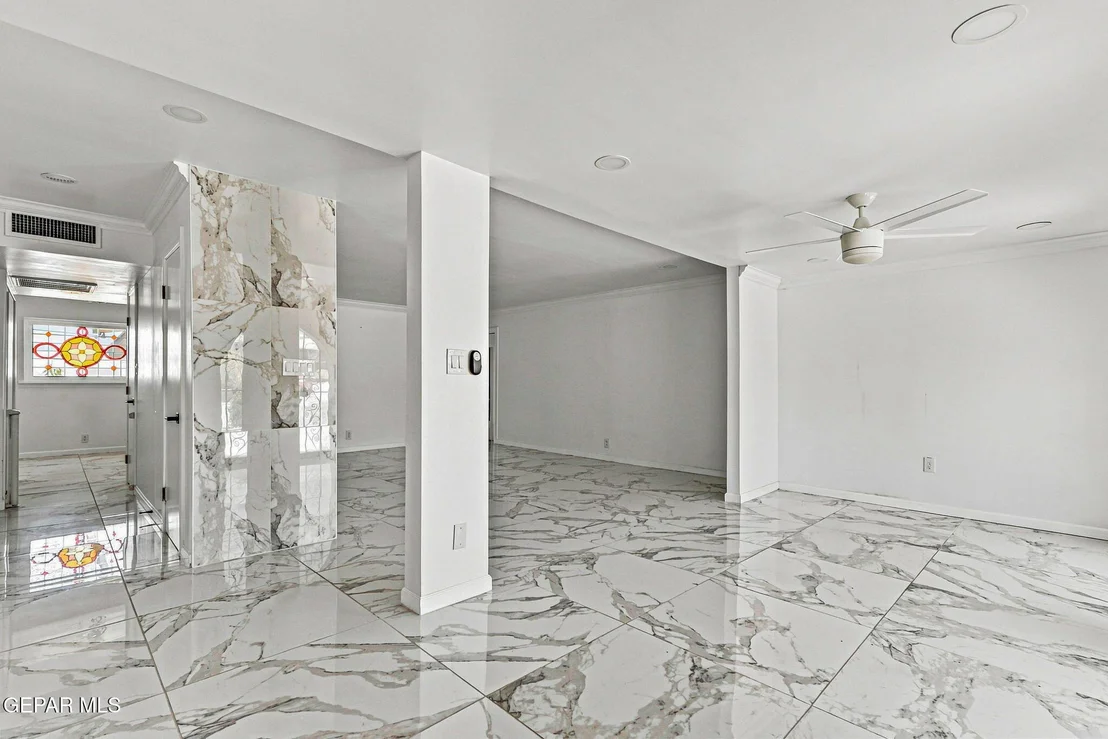 Photo of 259 Crown Point Drive