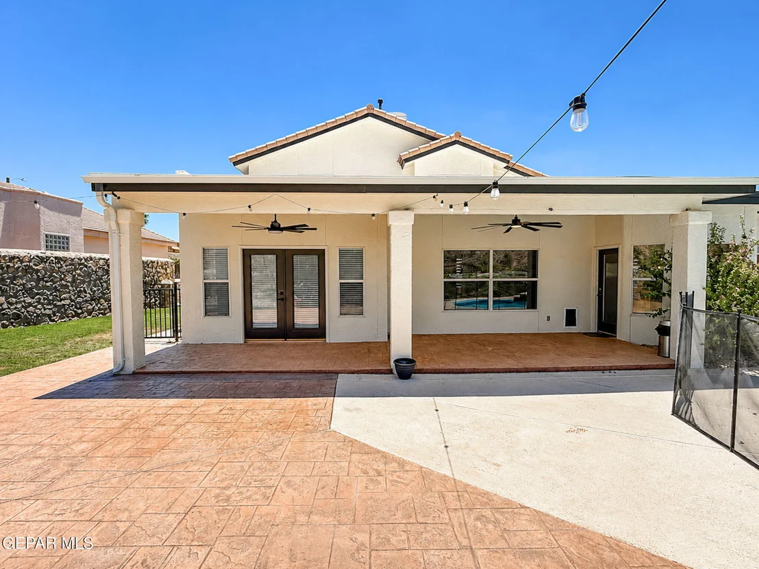 Photo of 6633 WIND RIDGE Drive