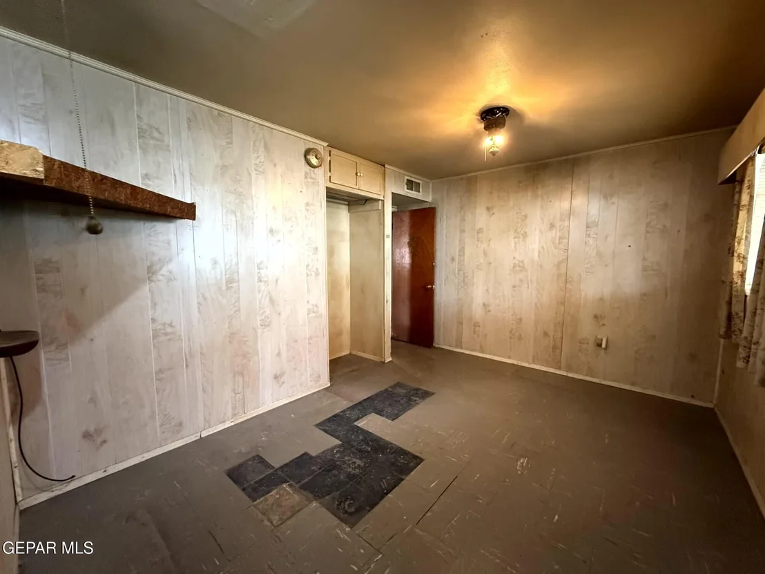 Photo of 228 MANGO Road