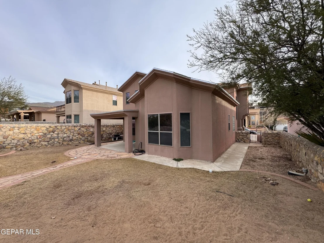 Photo of 6377 FRANKLIN GATE Drive