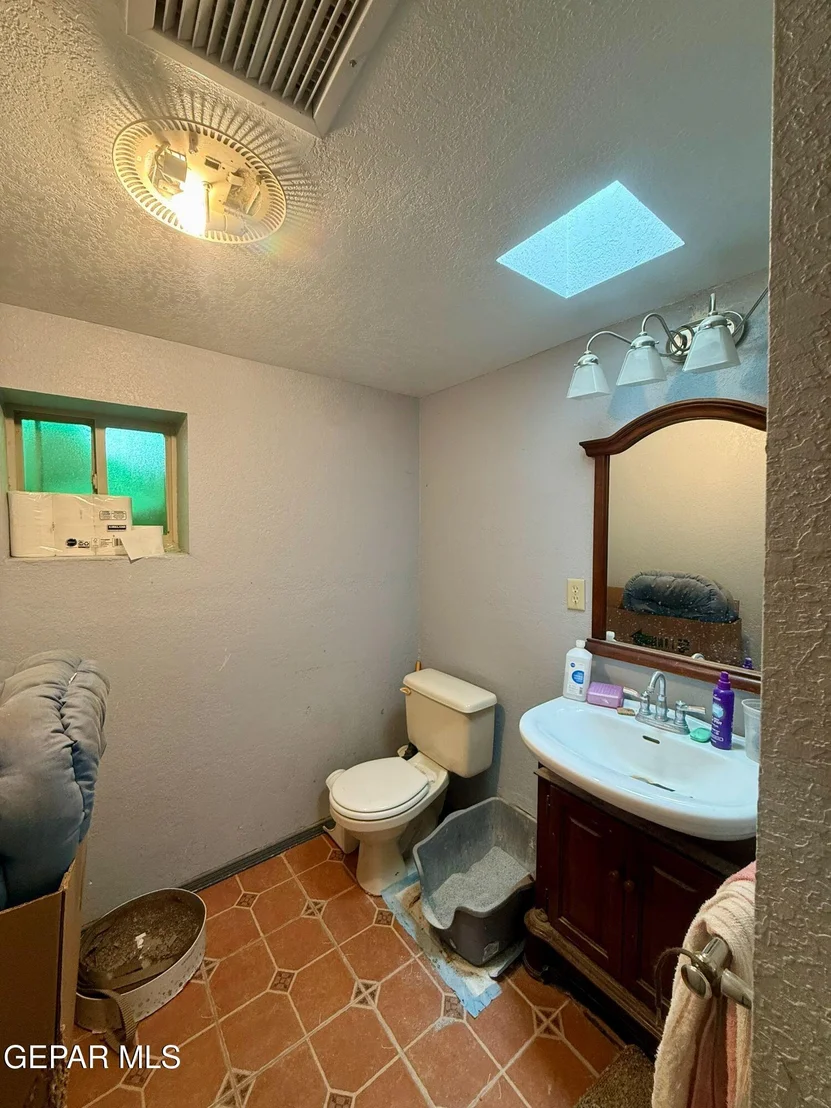 Photo of 4145 Emory Road