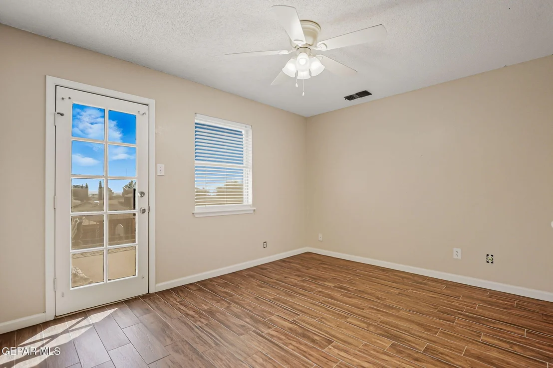 Photo of 11700 CASA VIEW Drive