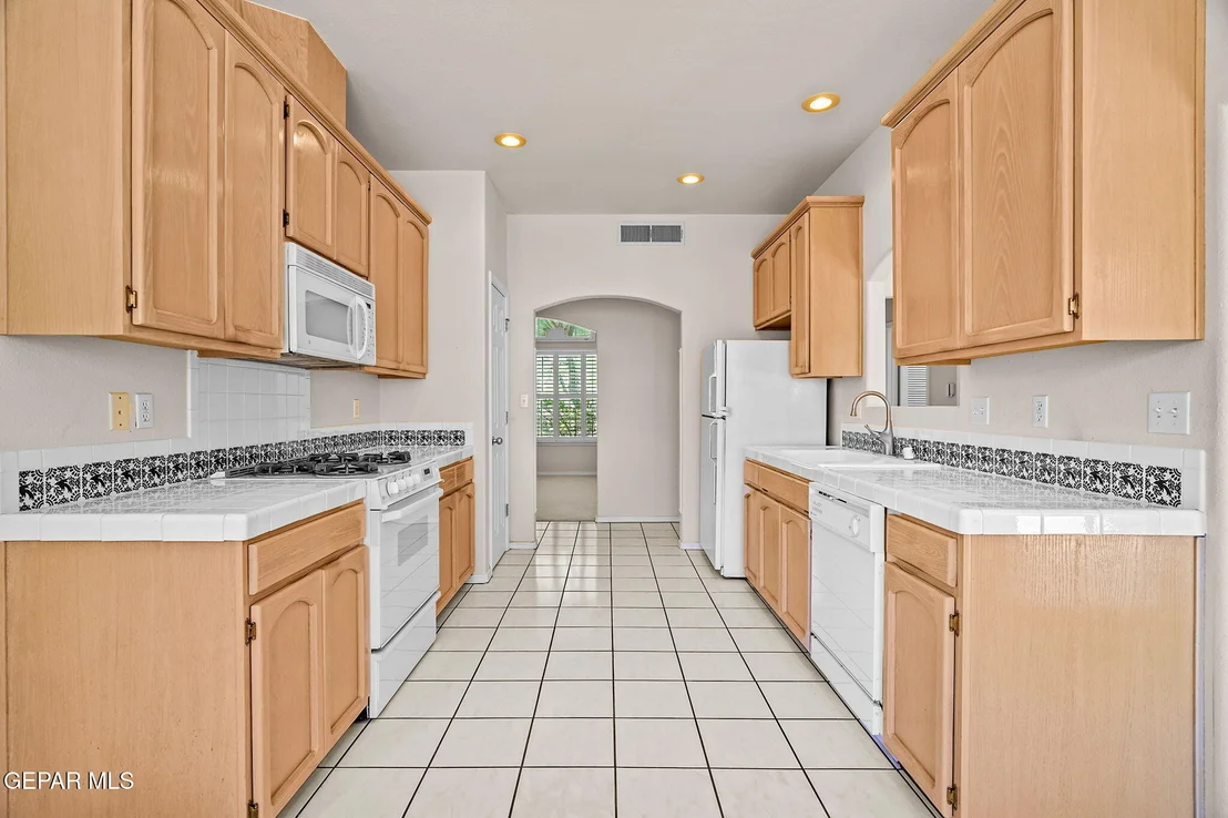 Photo of 6290 LOS BANCOS Drive