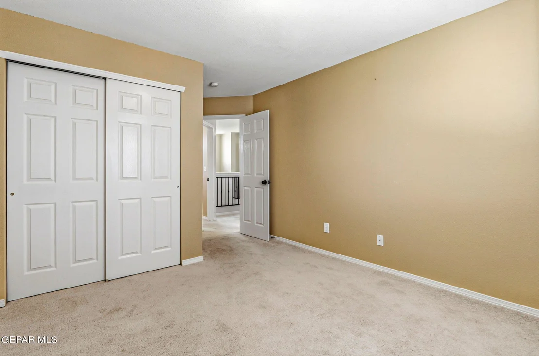 Photo of 14204 OTTER POINT Court