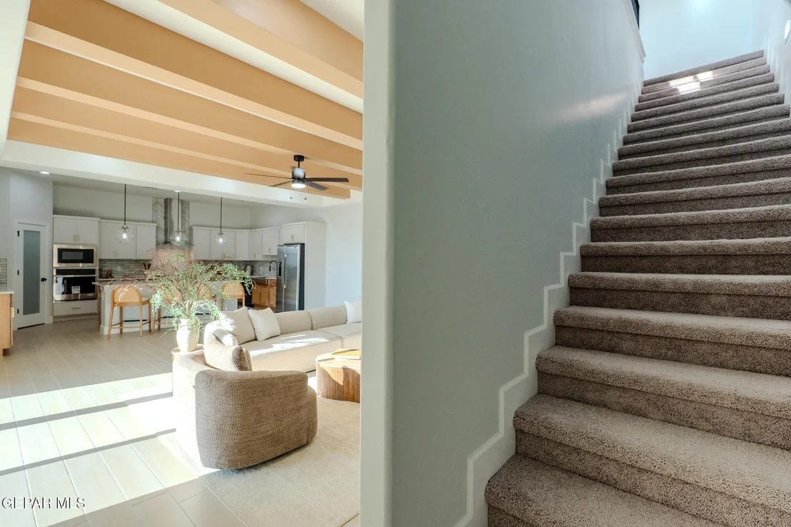 Photo of 1850 Pommel Place
