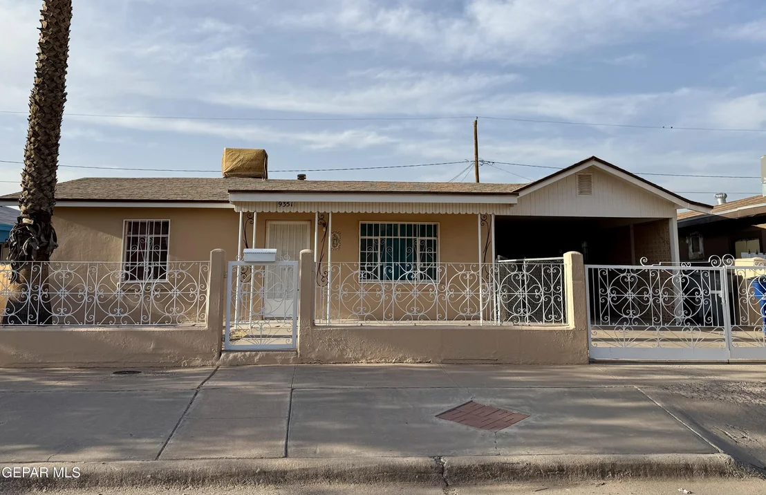 Photo of 9351 CARRANZA Drive