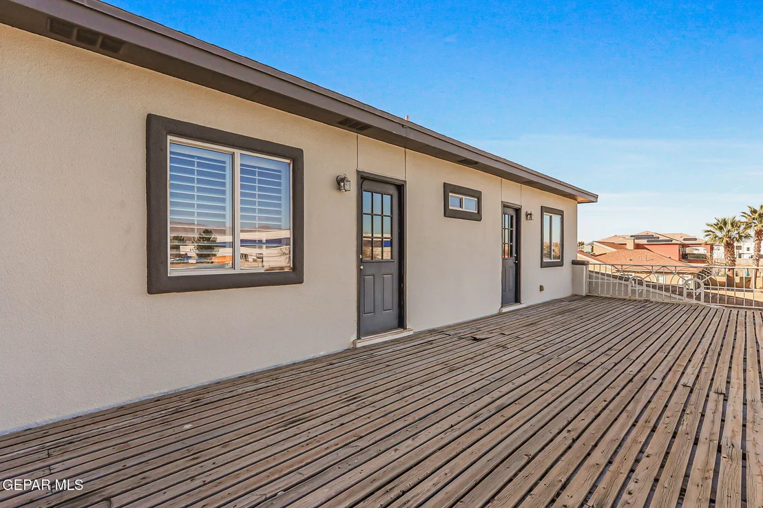 Photo of 6036 Oleaster Drive